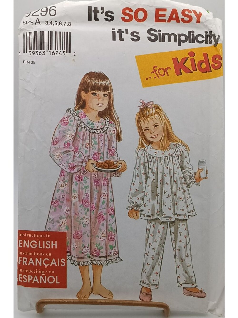 UNCUT Simplicity 9296 Childs Nightgown & Pajamas Sewing Pattern Sizes 3-8 Vintag